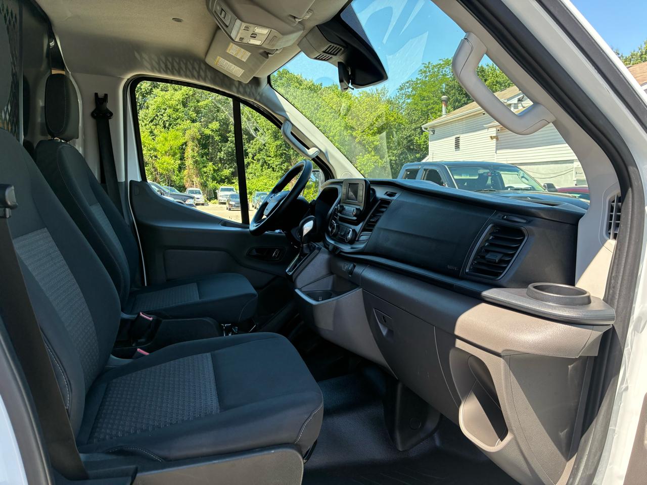 Ford Transit 250 Van 2024