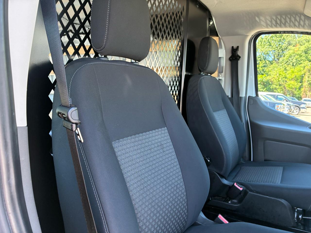 Ford Transit 250 Van 2024