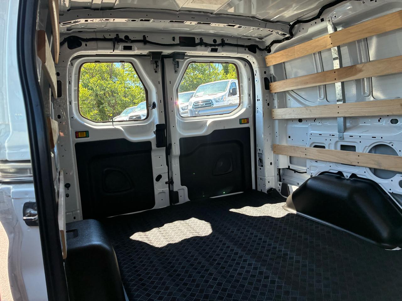 Ford Transit 250 Van 2024