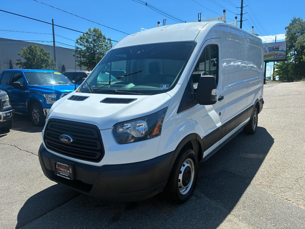 2019 Ford Transit 250 Van Med. Roof w/Sliding Pass. 148-in. WB
