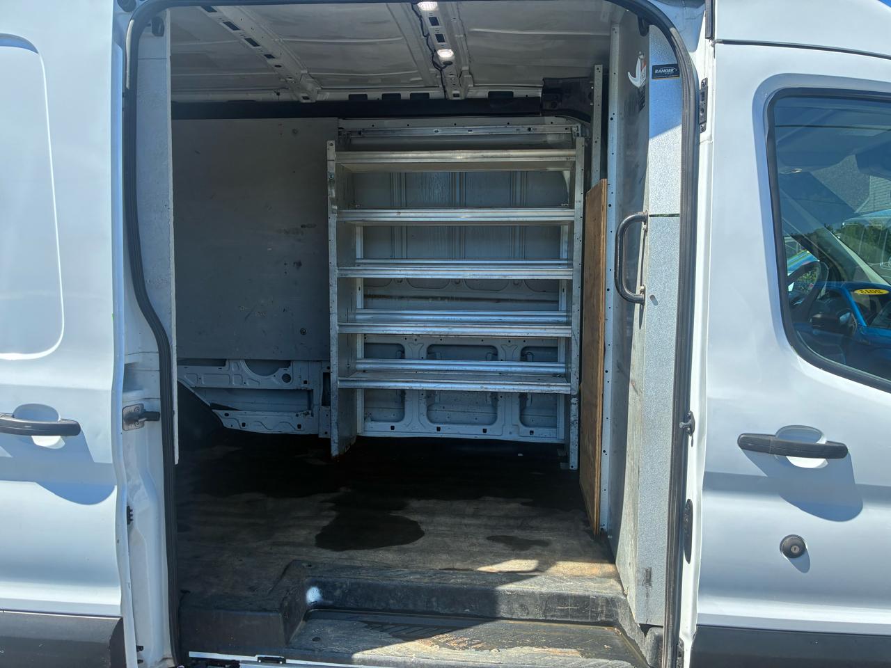 Ford Transit 250 Van Med. Roof w/Sliding Pass. 148-in. WB 2019