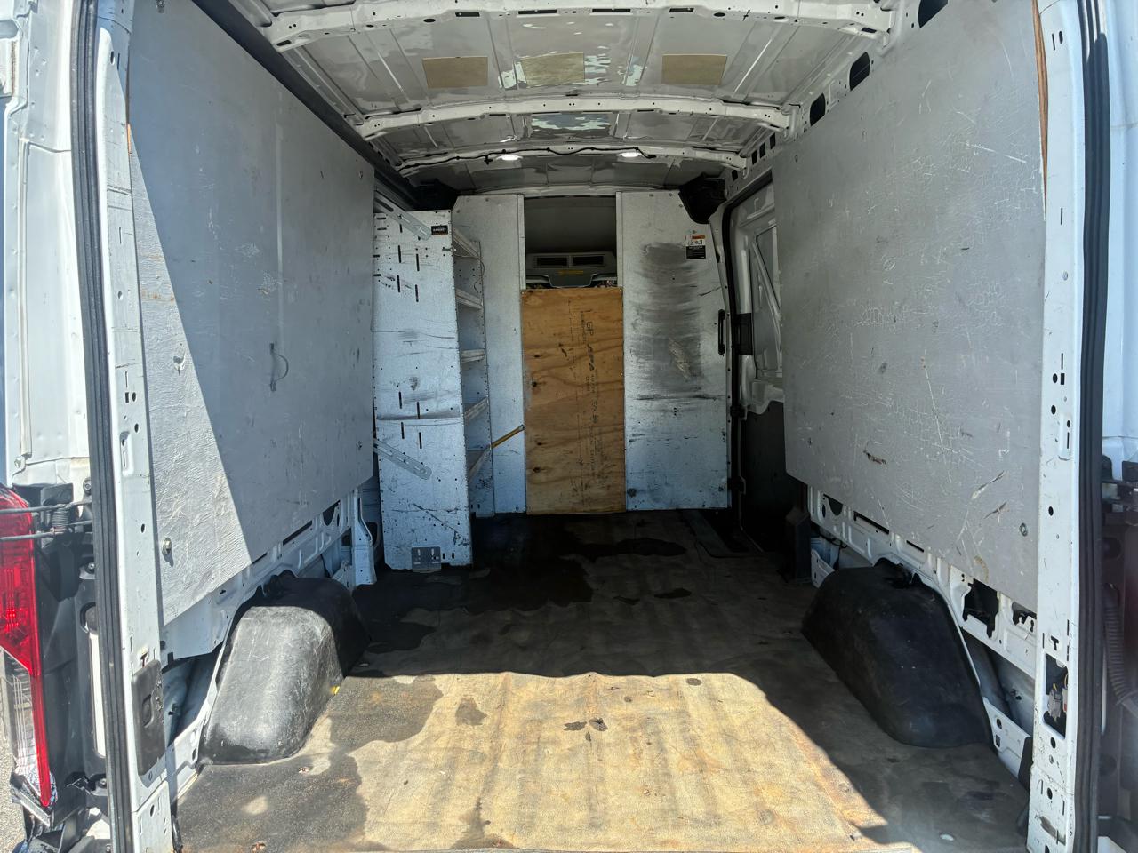 Ford Transit 250 Van Med. Roof w/Sliding Pass. 148-in. WB 2019