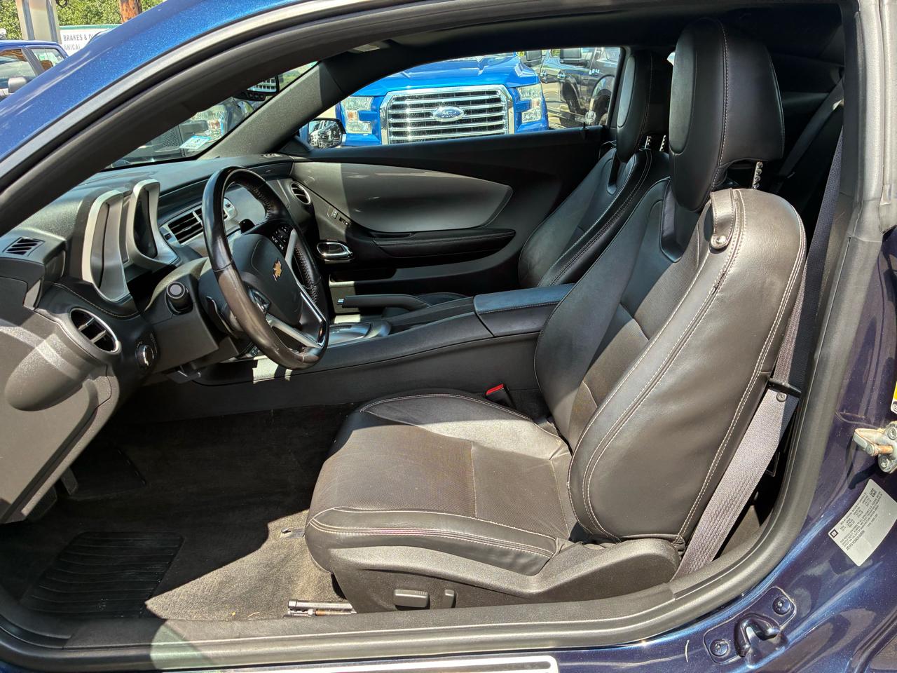Chevrolet Camaro Coupe 2LT 2012