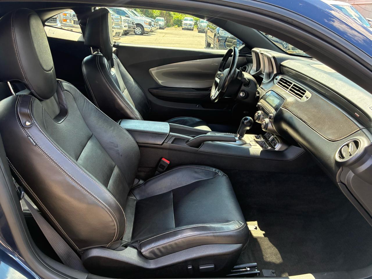 Chevrolet Camaro Coupe 2LT 2012