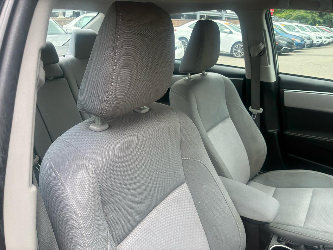 Toyota Corolla LE CVT 2015
