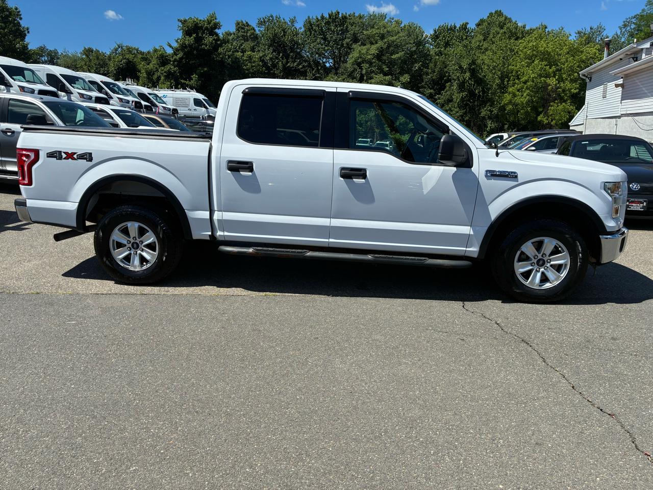 Ford F-150 XLT SuperCrew 6.5-ft. Bed 4WD 2015