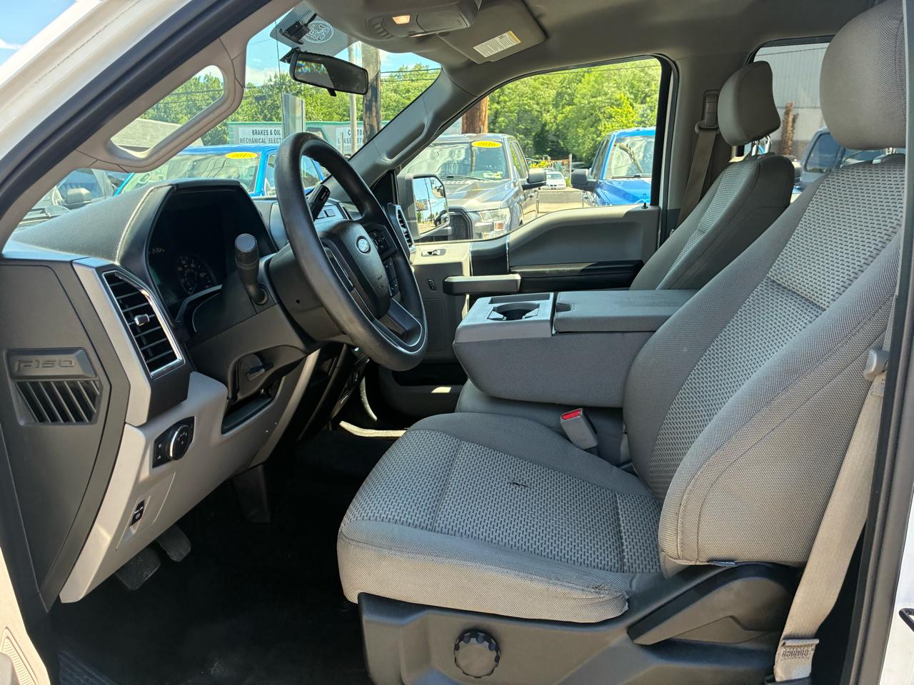 Ford F-150 XLT SuperCrew 6.5-ft. Bed 4WD 2015