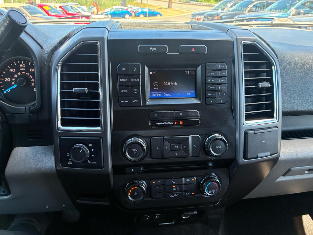 Ford F-150 XLT SuperCrew 6.5-ft. Bed 4WD 2015