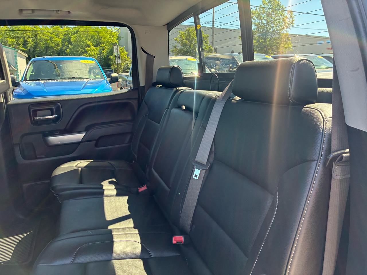 Chevrolet Silverado 1500 LTZ Z71 Crew Cab 4WD 2015