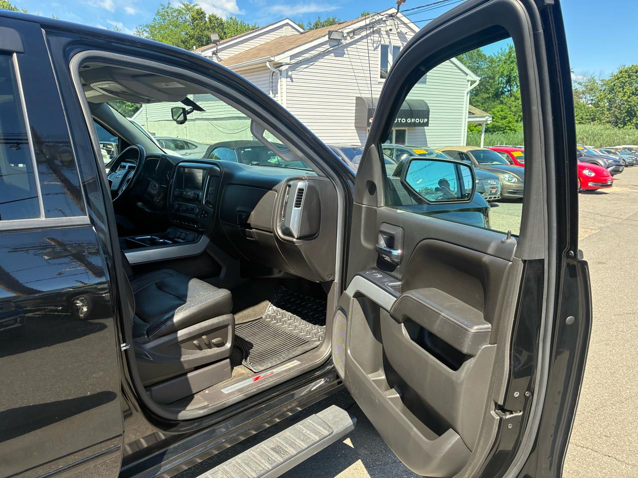 Chevrolet Silverado 1500 LTZ Z71 Crew Cab 4WD 2015
