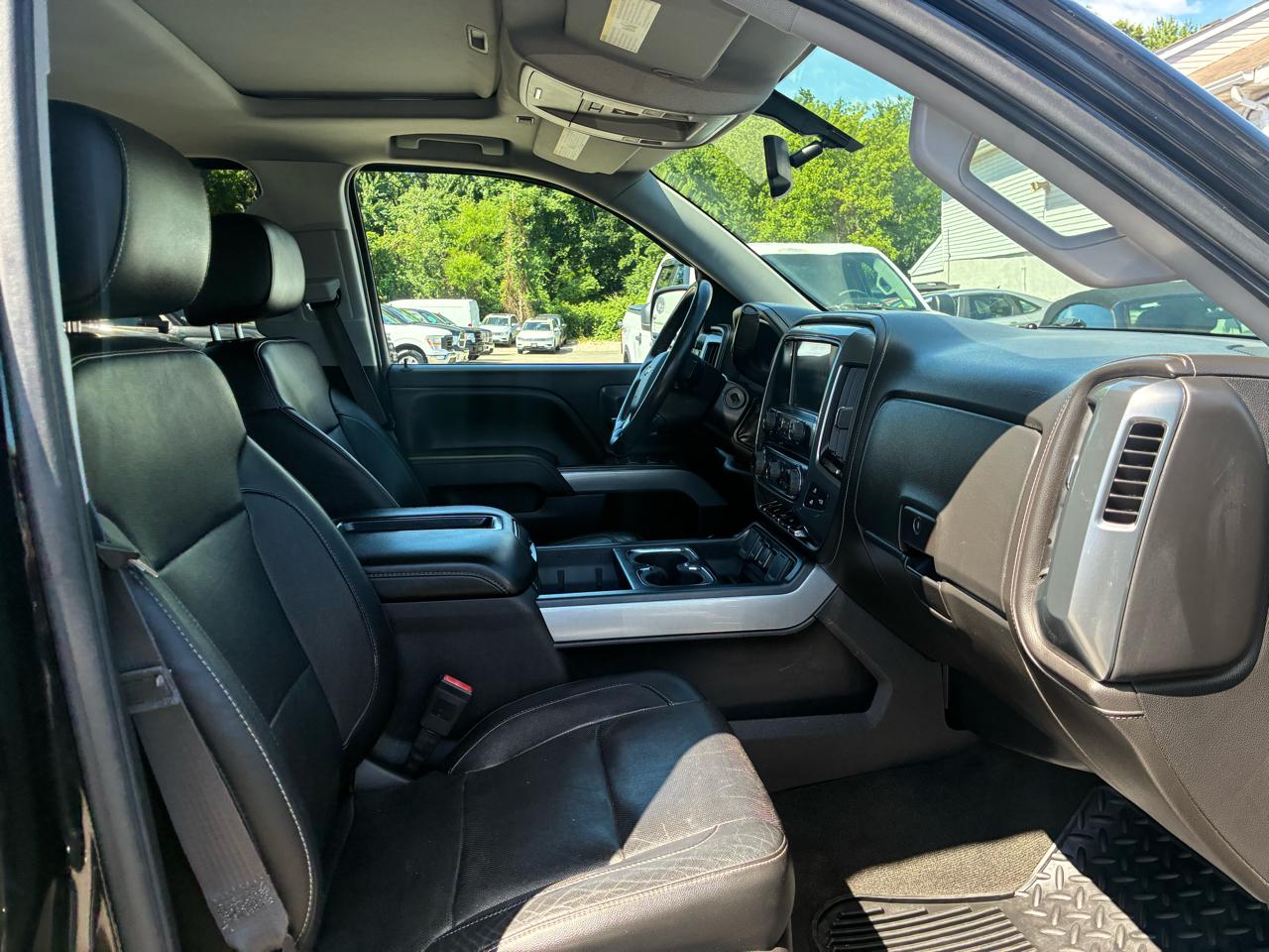 Chevrolet Silverado 1500 LTZ Z71 Crew Cab 4WD 2015