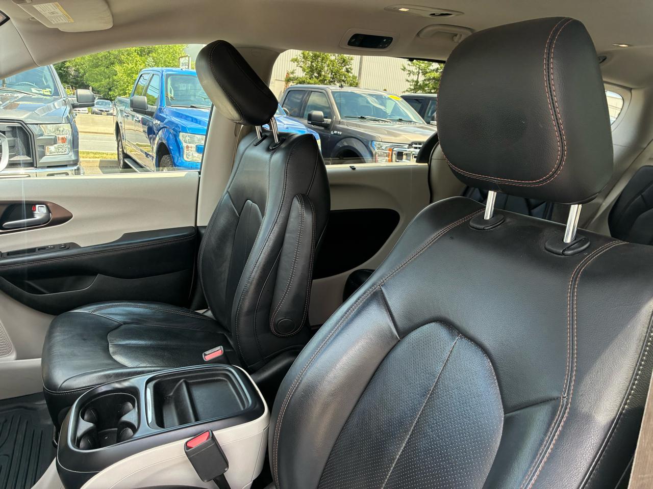 Chrysler Pacifica Touring-L 2018