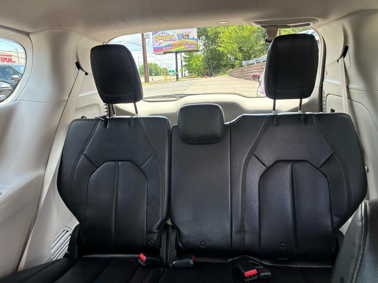 Chrysler Pacifica Touring-L 2018