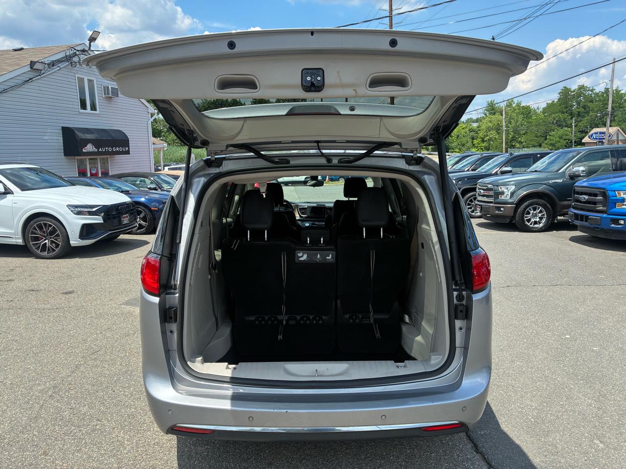 Chrysler Pacifica Touring-L 2018