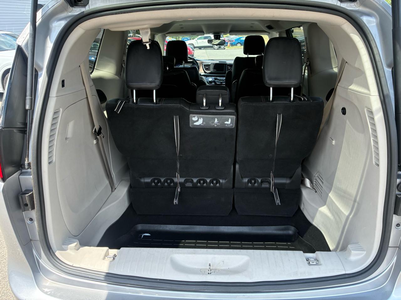 Chrysler Pacifica Touring-L 2018