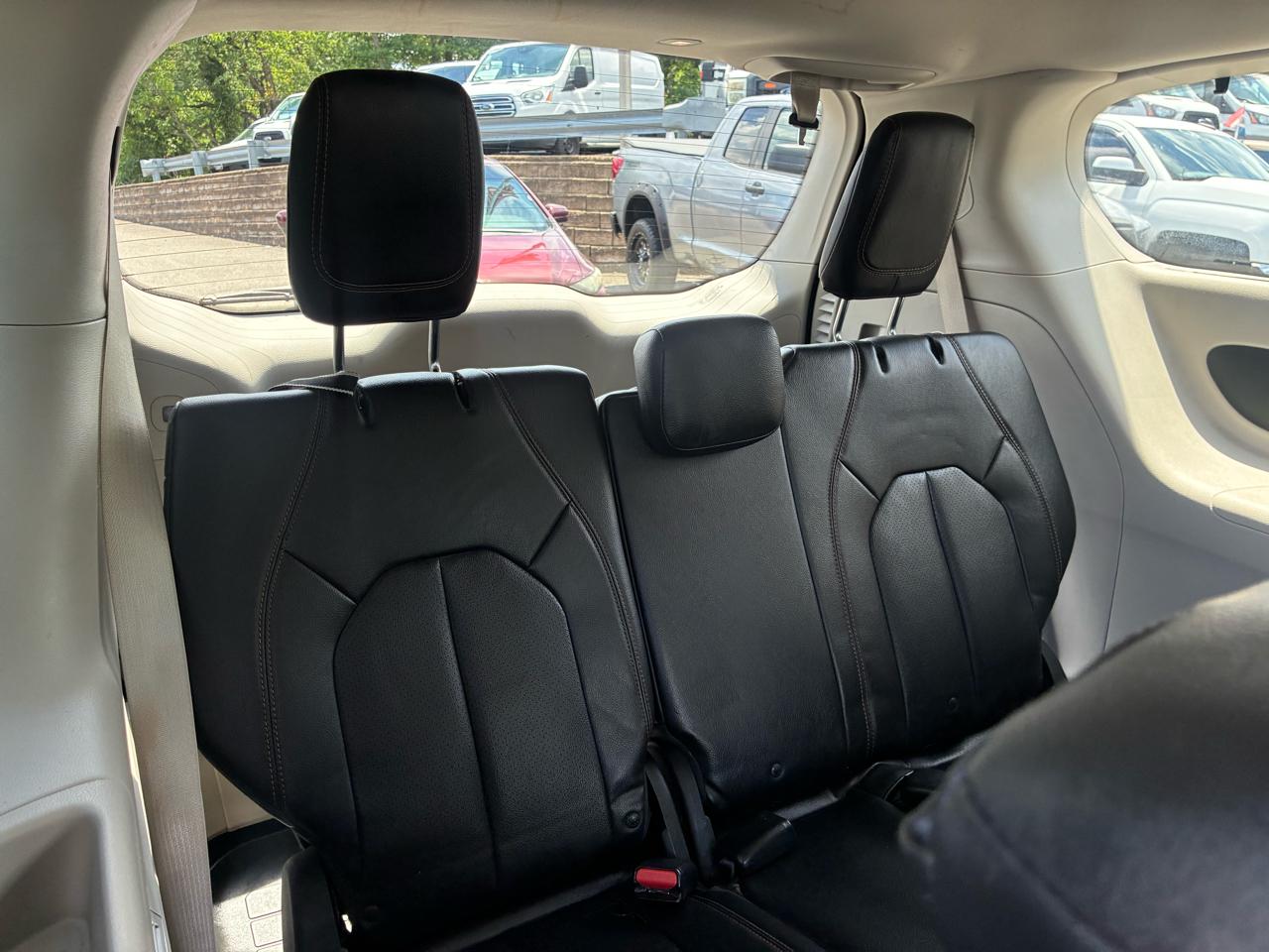 Chrysler Pacifica Touring-L 2018