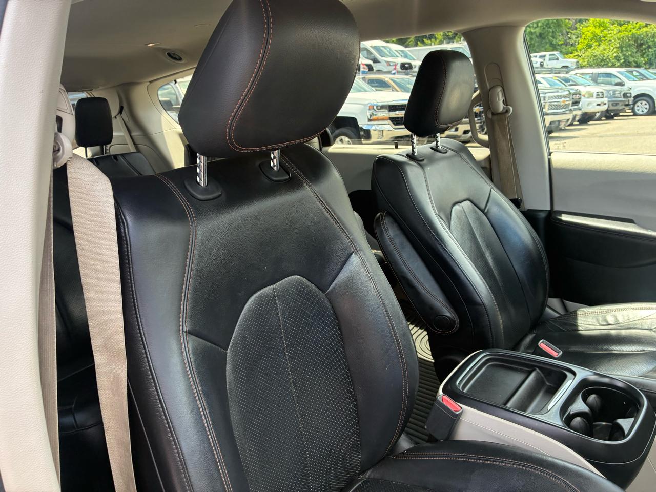 Chrysler Pacifica Touring-L 2018