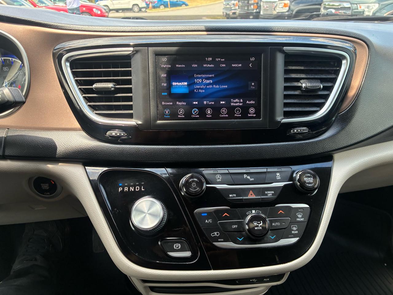 Chrysler Pacifica Touring-L 2018