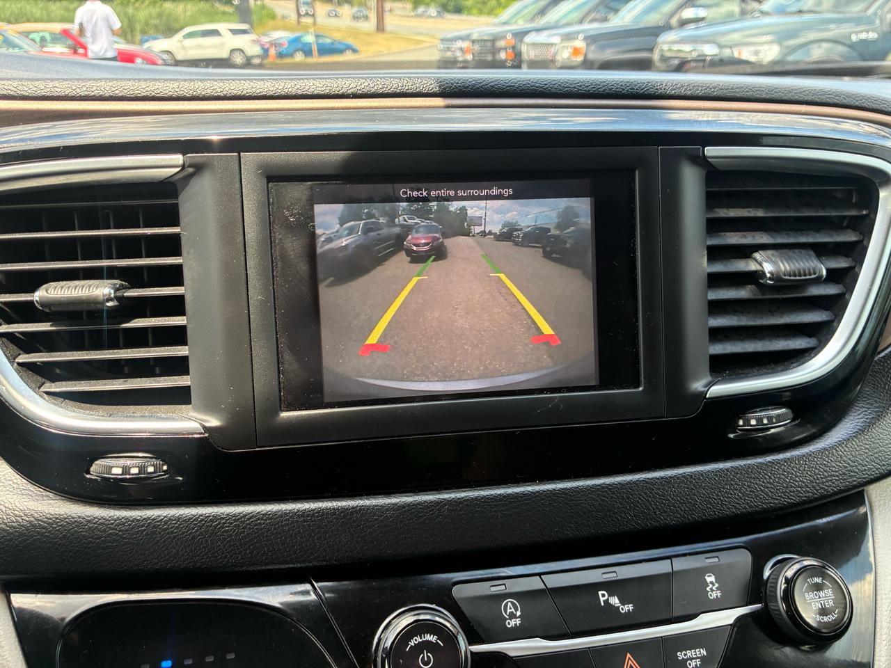 Chrysler Pacifica Touring-L 2018