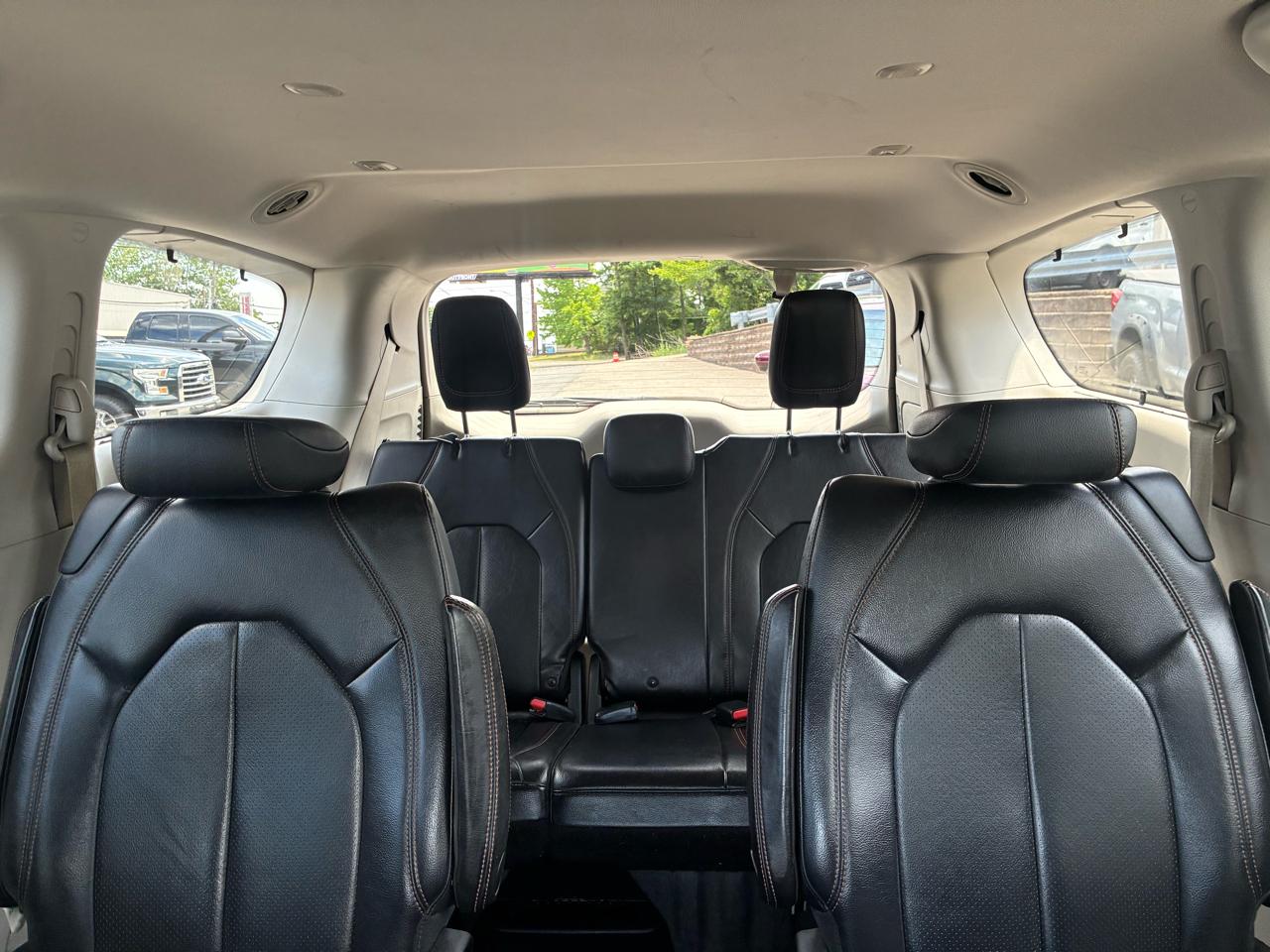 Chrysler Pacifica Touring-L 2018
