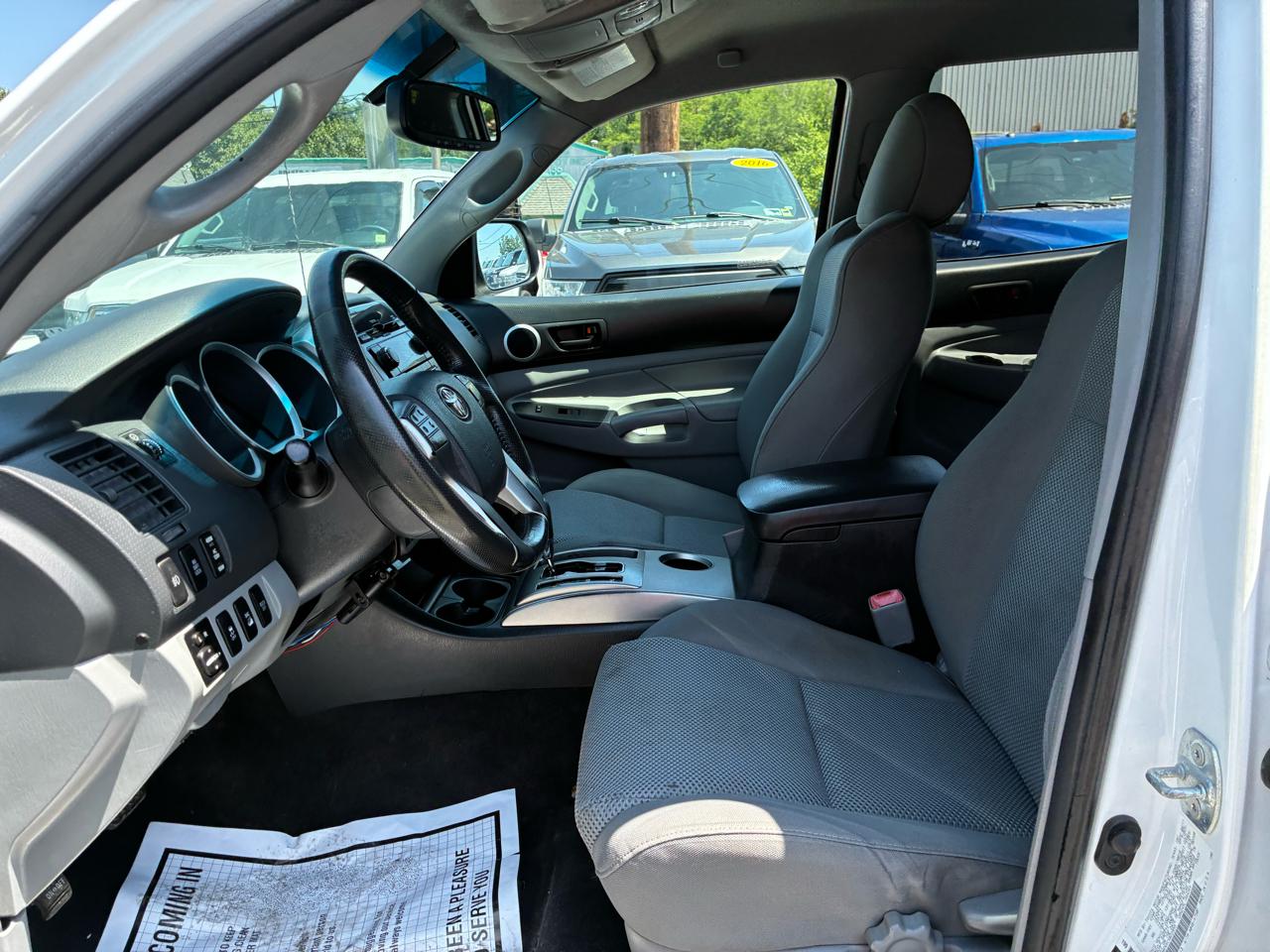 Toyota Tacoma Double Cab V6 4WD 2012