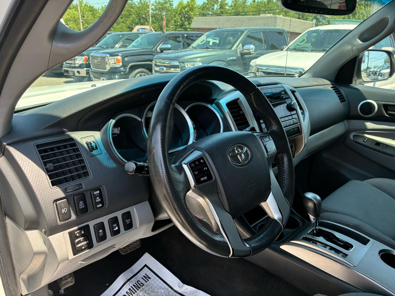 Toyota Tacoma Double Cab V6 4WD 2012