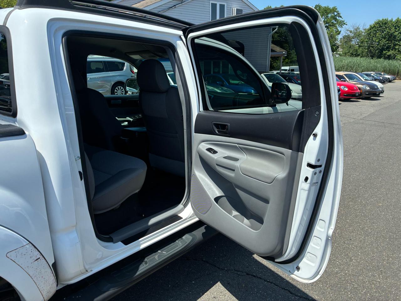 Toyota Tacoma Double Cab V6 4WD 2012
