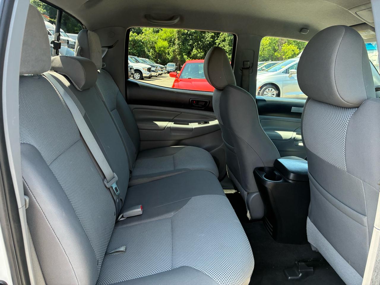 Toyota Tacoma Double Cab V6 4WD 2012