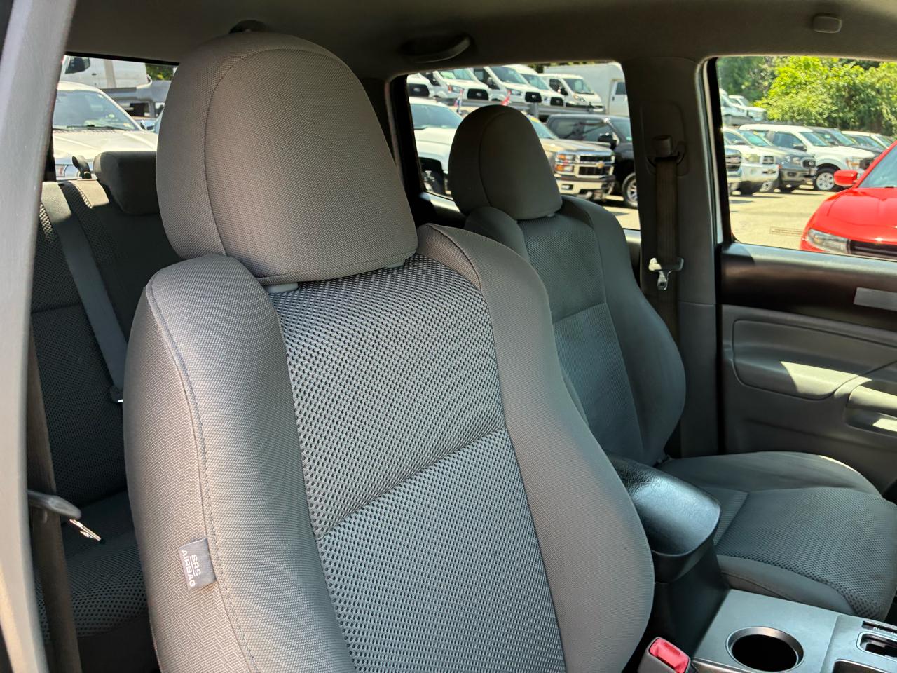Toyota Tacoma Double Cab V6 4WD 2012