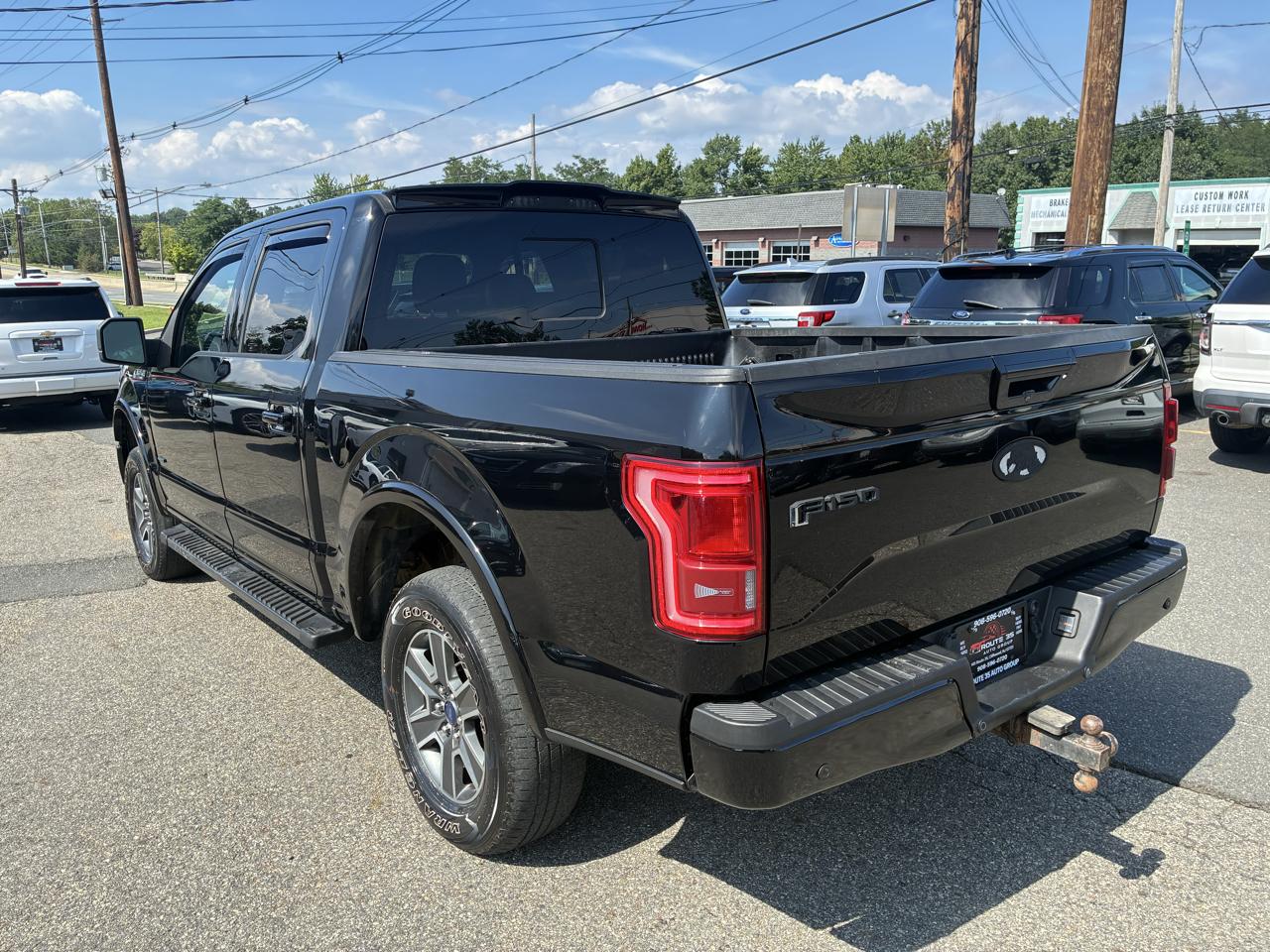 Ford F-150 Lariat SuperCrew 5.5-ft. Bed 4WD 2016