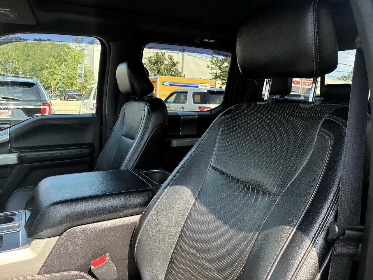 Ford F-150 Lariat SuperCrew 5.5-ft. Bed 4WD 2016