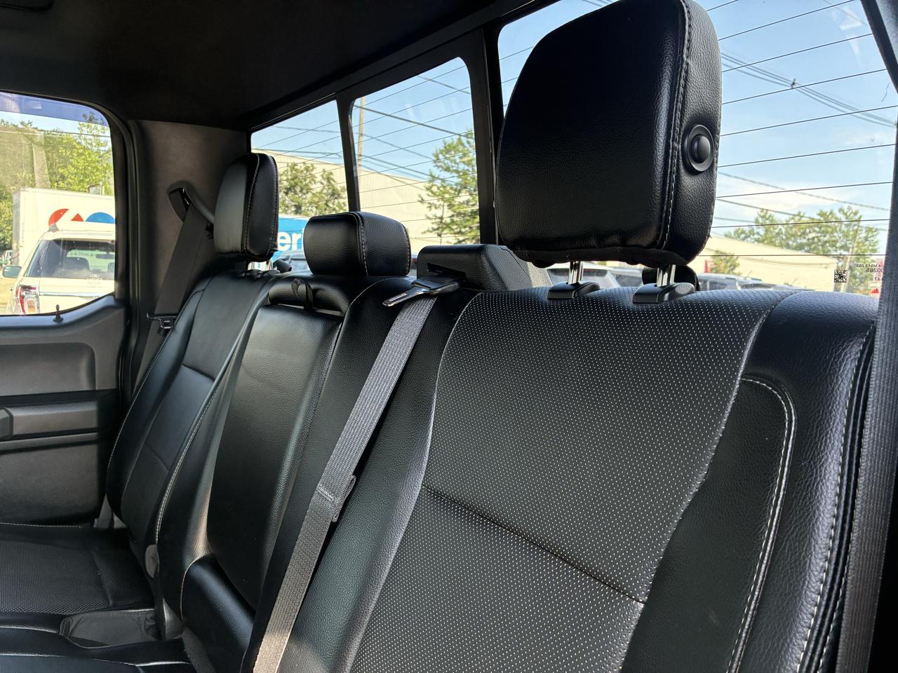Ford F-150 Lariat SuperCrew 5.5-ft. Bed 4WD 2016