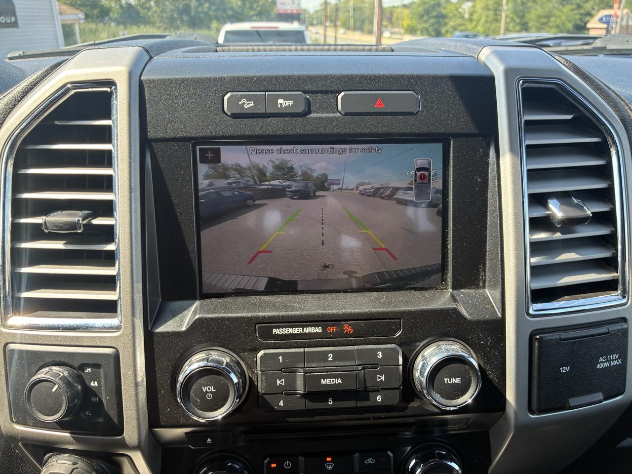 Ford F-150 Lariat SuperCrew 5.5-ft. Bed 4WD 2016