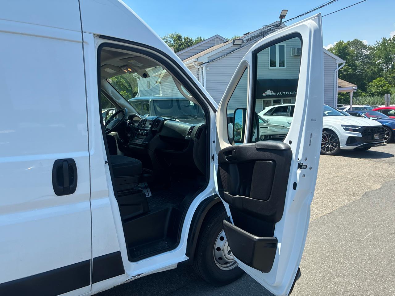 RAM Promaster 2500 High Roof Tradesman 136-in. WB 2019