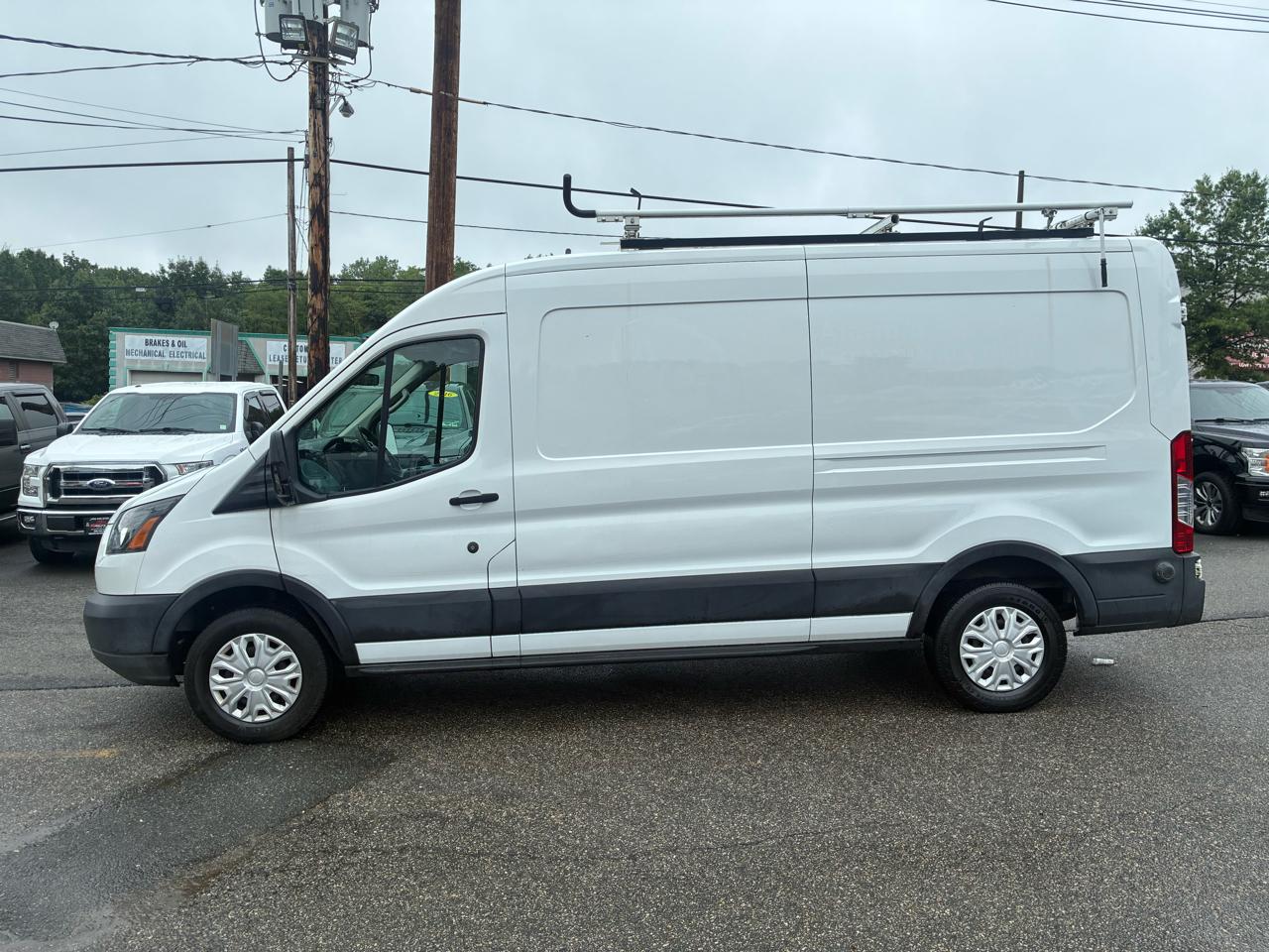 Ford Transit 250 Van Med. Roof w/Sliding Pass. 148-in. WB 2019
