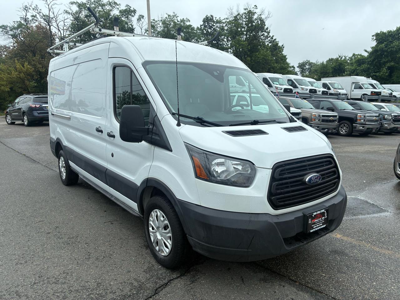 Ford Transit 250 Van Med. Roof w/Sliding Pass. 148-in. WB 2019