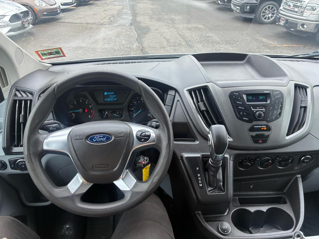 Ford Transit 250 Van Med. Roof w/Sliding Pass. 148-in. WB 2019