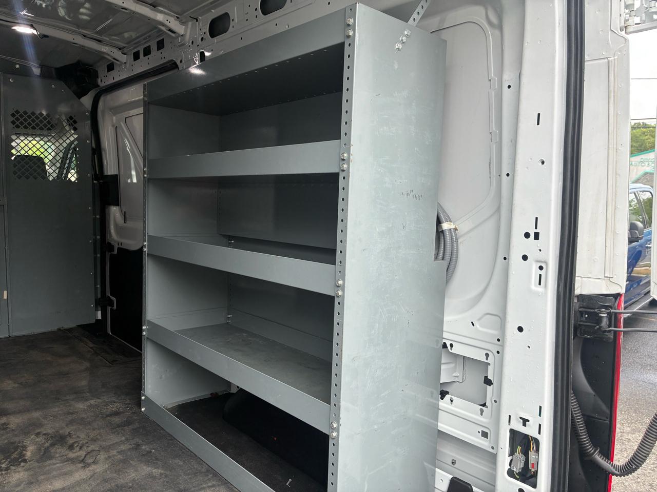 Ford Transit 250 Van Med. Roof w/Sliding Pass. 148-in. WB 2019