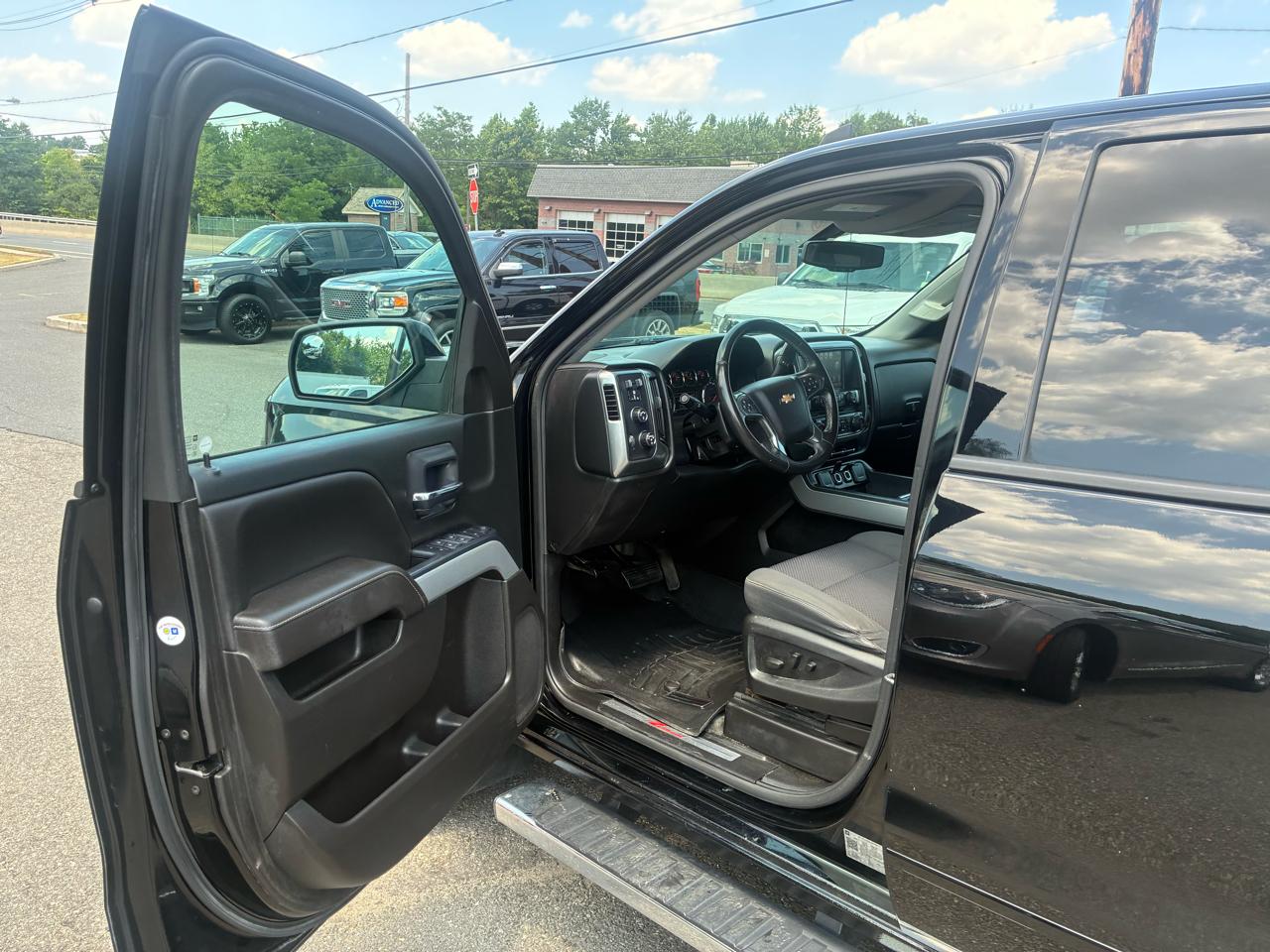 Chevrolet Silverado 1500 LT Double Cab 4WD 2018
