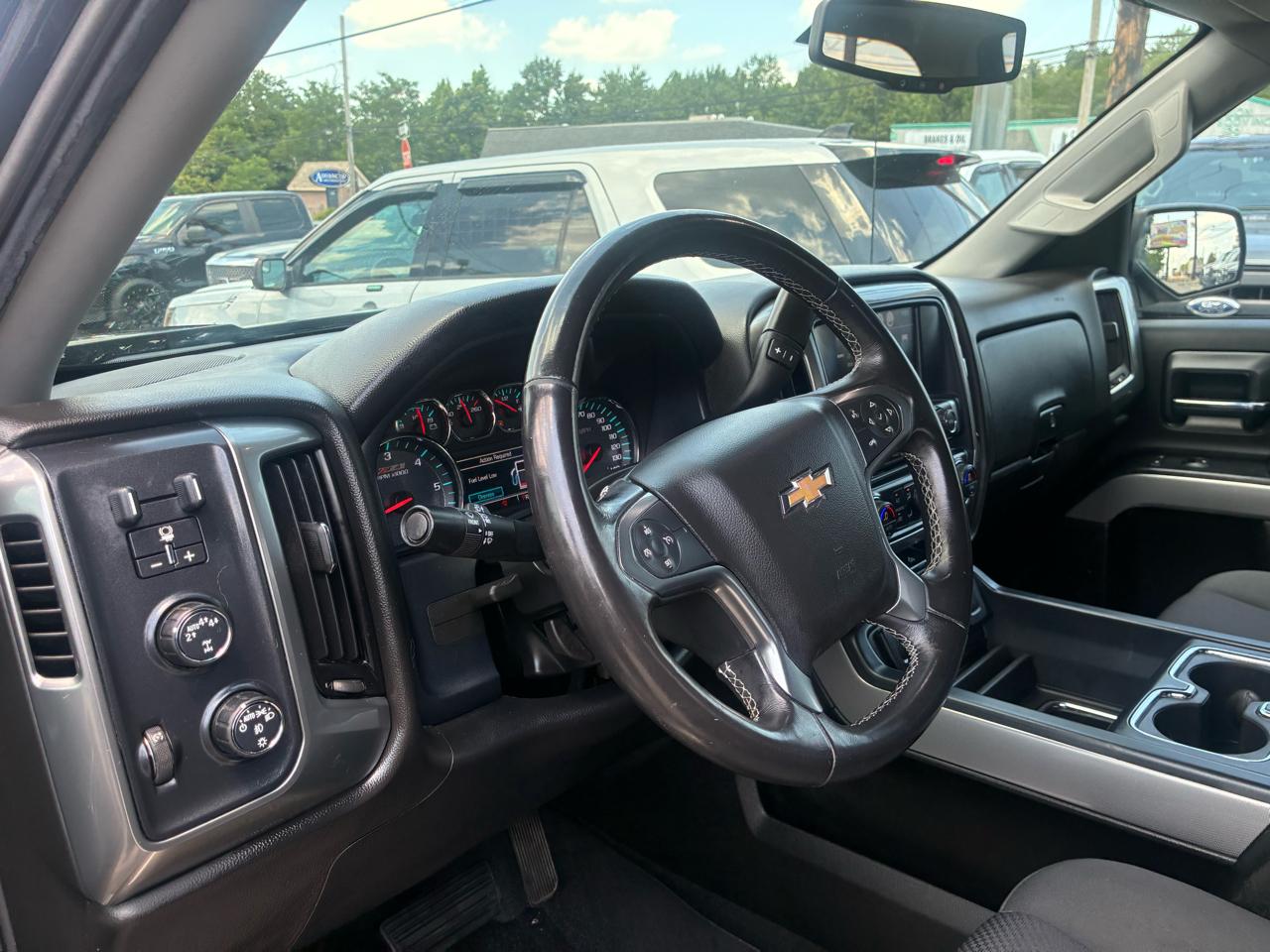 Chevrolet Silverado 1500 LT Double Cab 4WD 2018