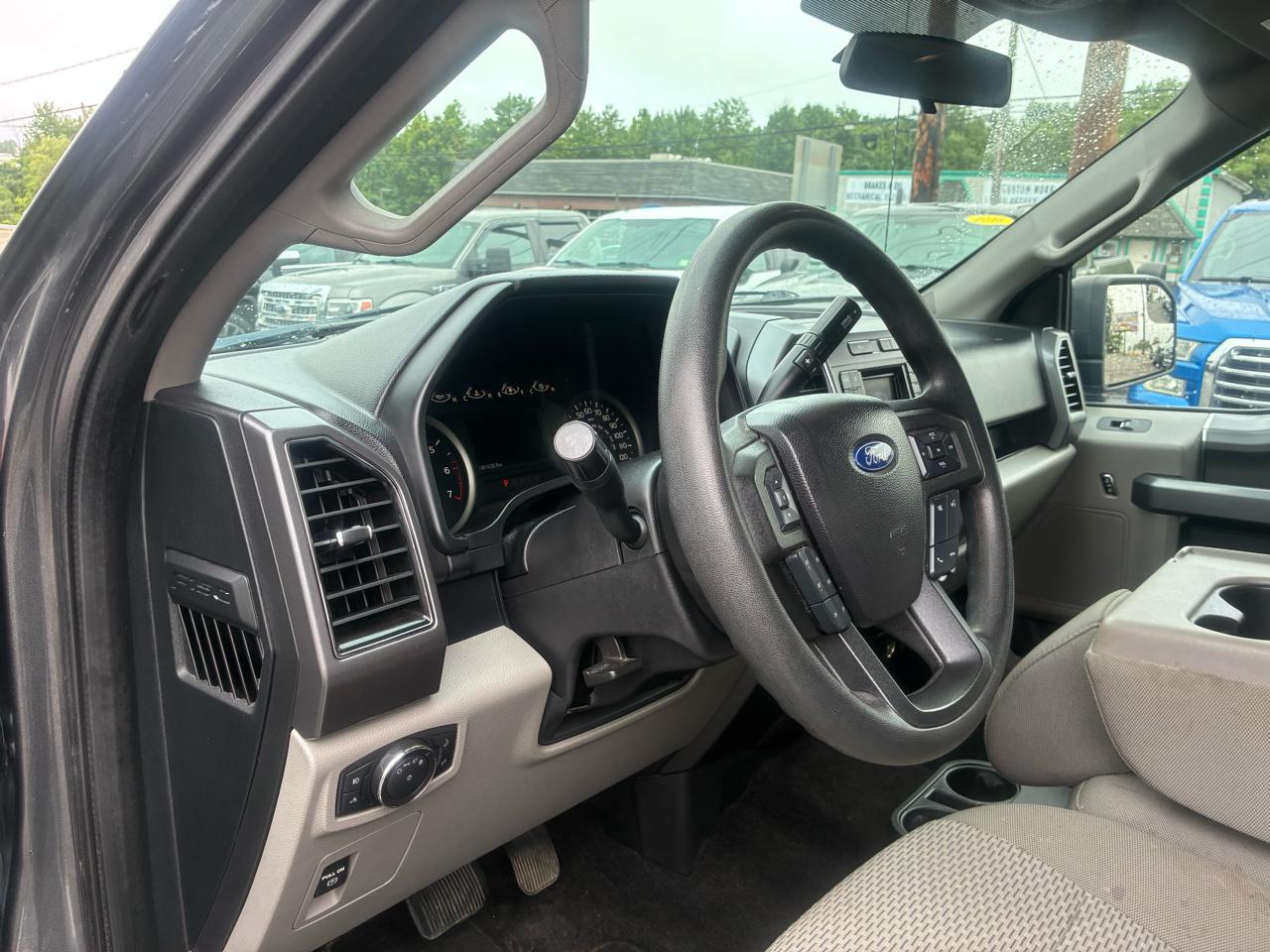 Ford F-150 XLT SuperCrew 5.5-ft. Bed 4WD 2018