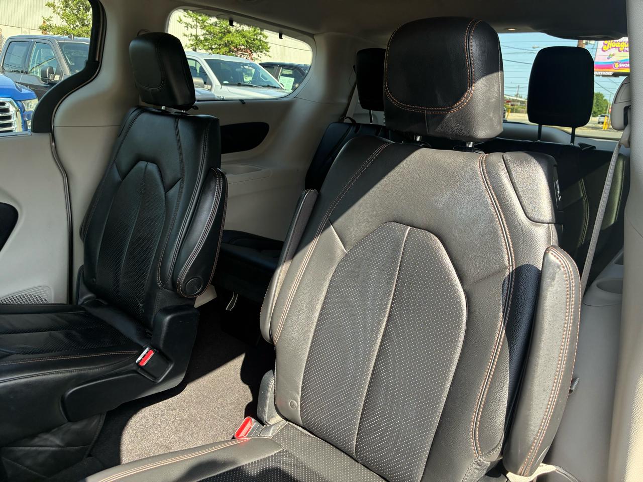 Chrysler Pacifica Touring-L Plus 2017
