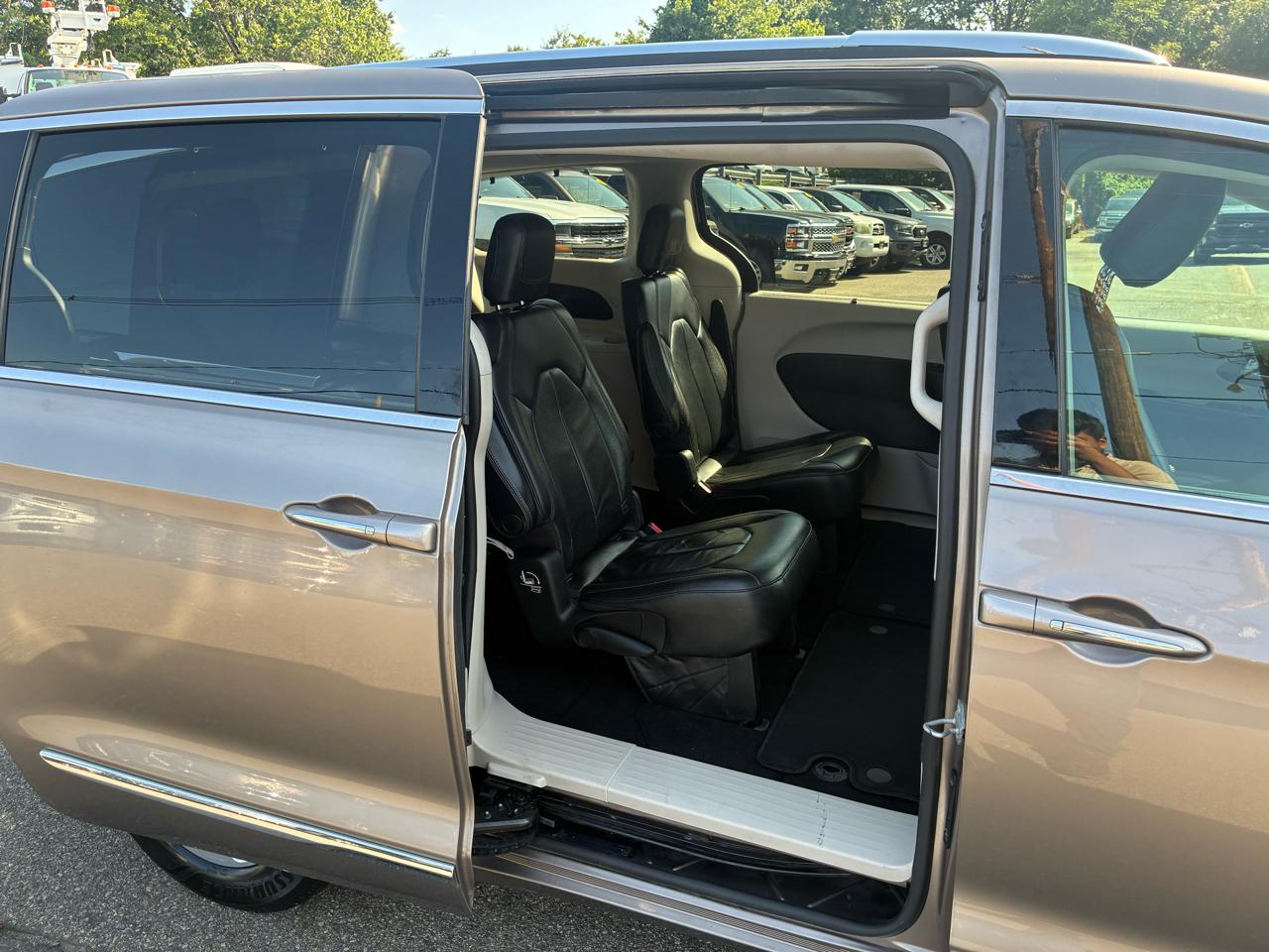 Chrysler Pacifica Touring-L Plus 2017