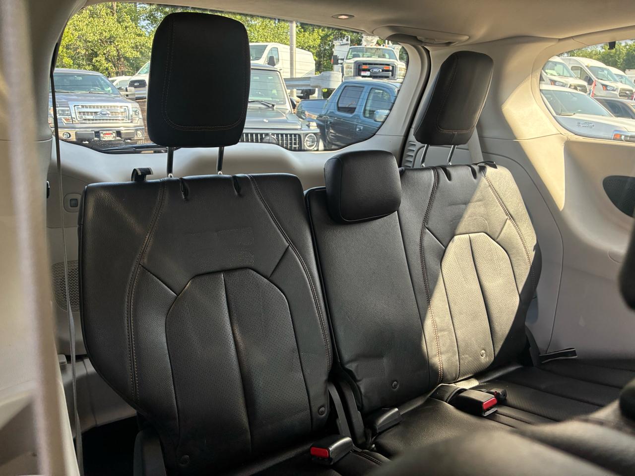 Chrysler Pacifica Touring-L Plus 2017