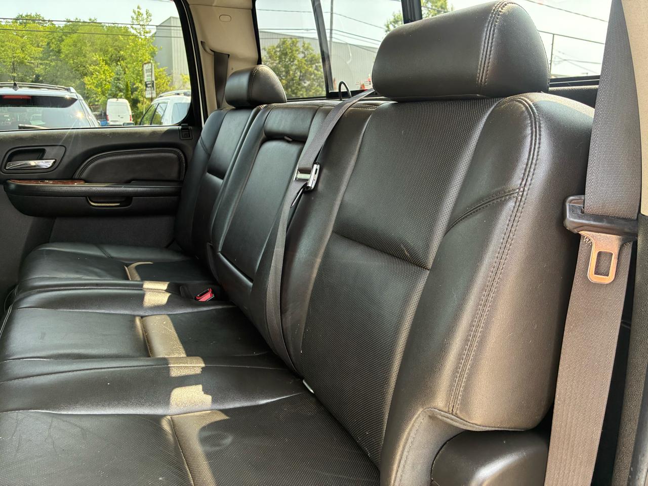 GMC Sierra 2500HD Denali Crew Cab 4WD 2014