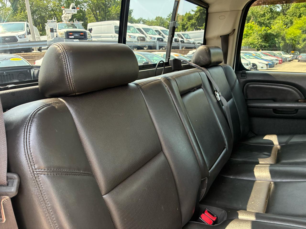 GMC Sierra 2500HD Denali Crew Cab 4WD 2014