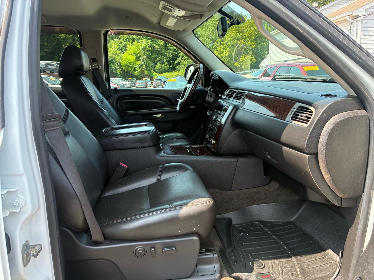 GMC Sierra 2500HD Denali Crew Cab 4WD 2014