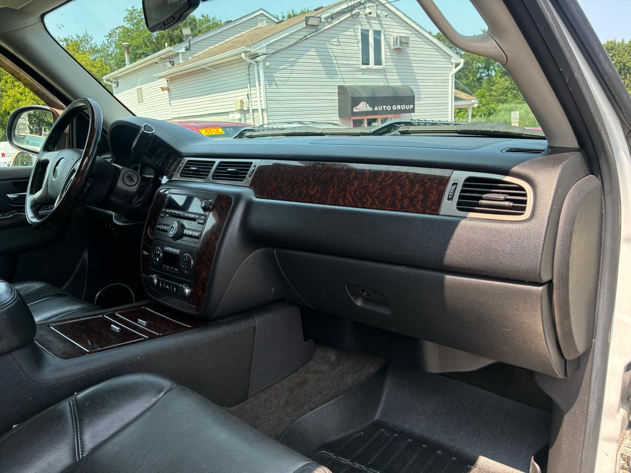 GMC Sierra 2500HD Denali Crew Cab 4WD 2014