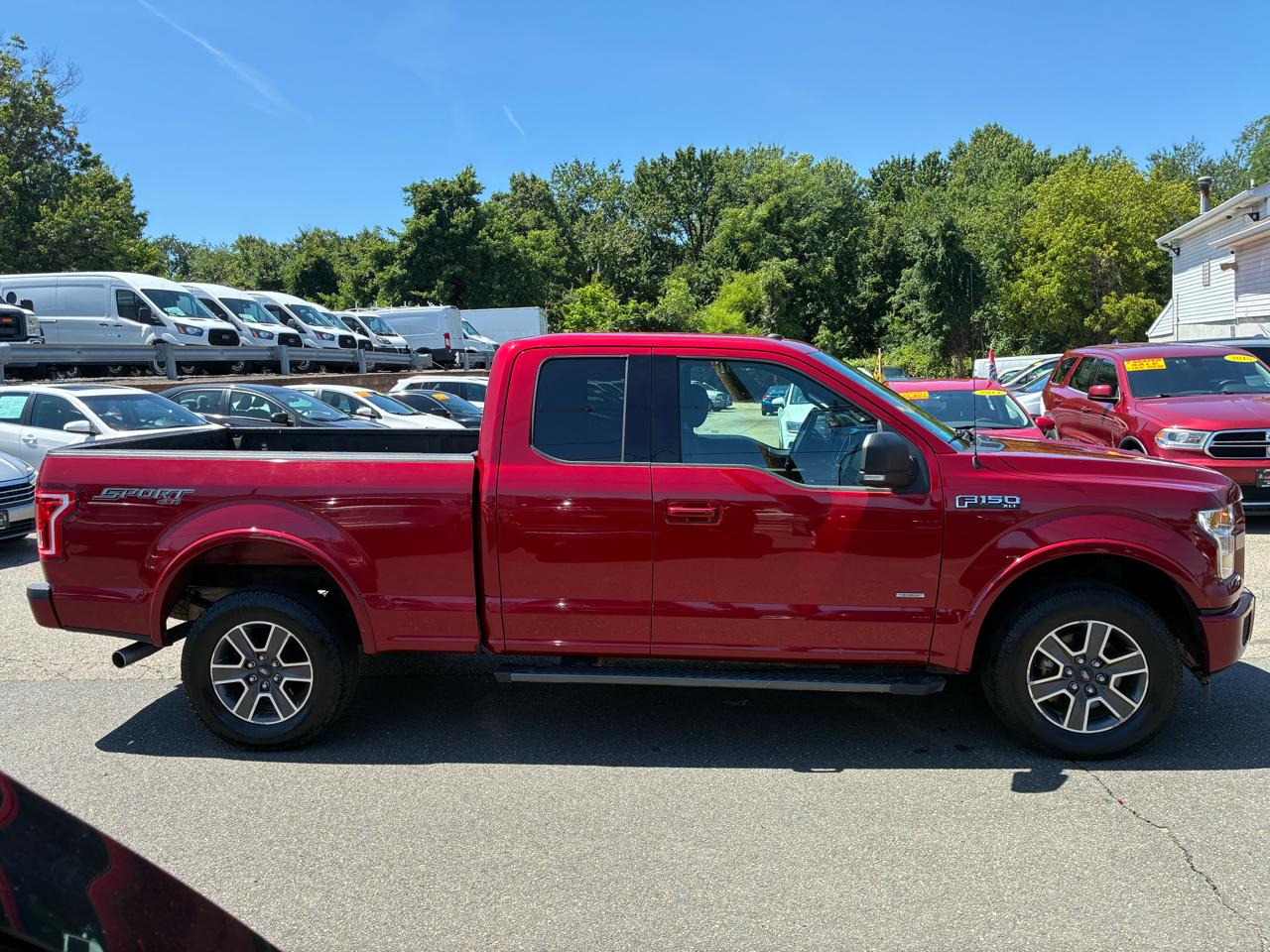 Ford F-150 XLT SuperCab 6.5-ft. Bed 4WD 2017