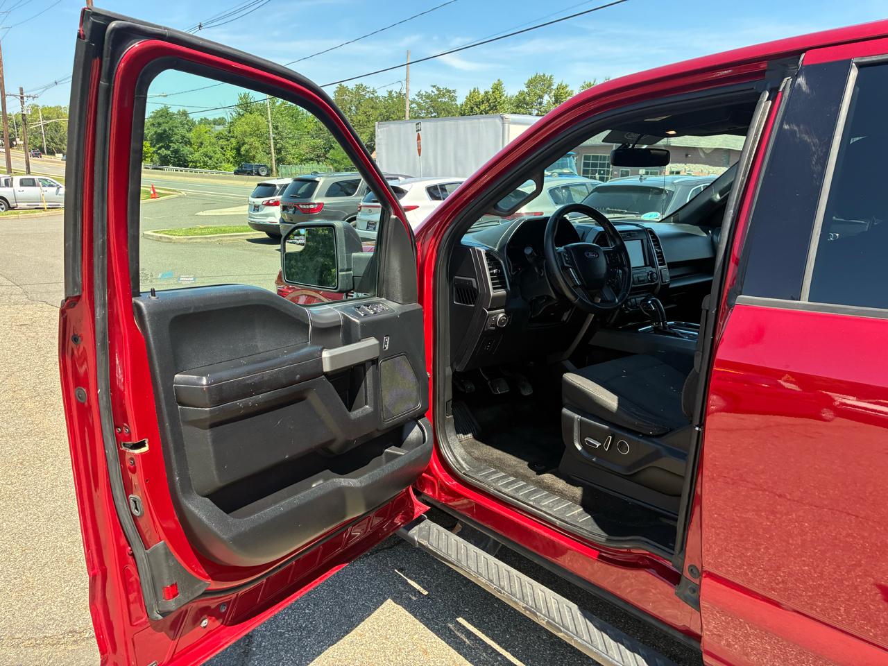 Ford F-150 XLT SuperCab 6.5-ft. Bed 4WD 2017